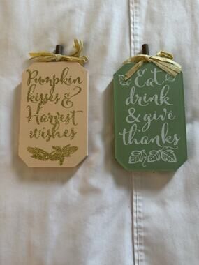 Fall Autumn Decor Wooden Signs Pumpkin Harvest Give Thanks Beige Green